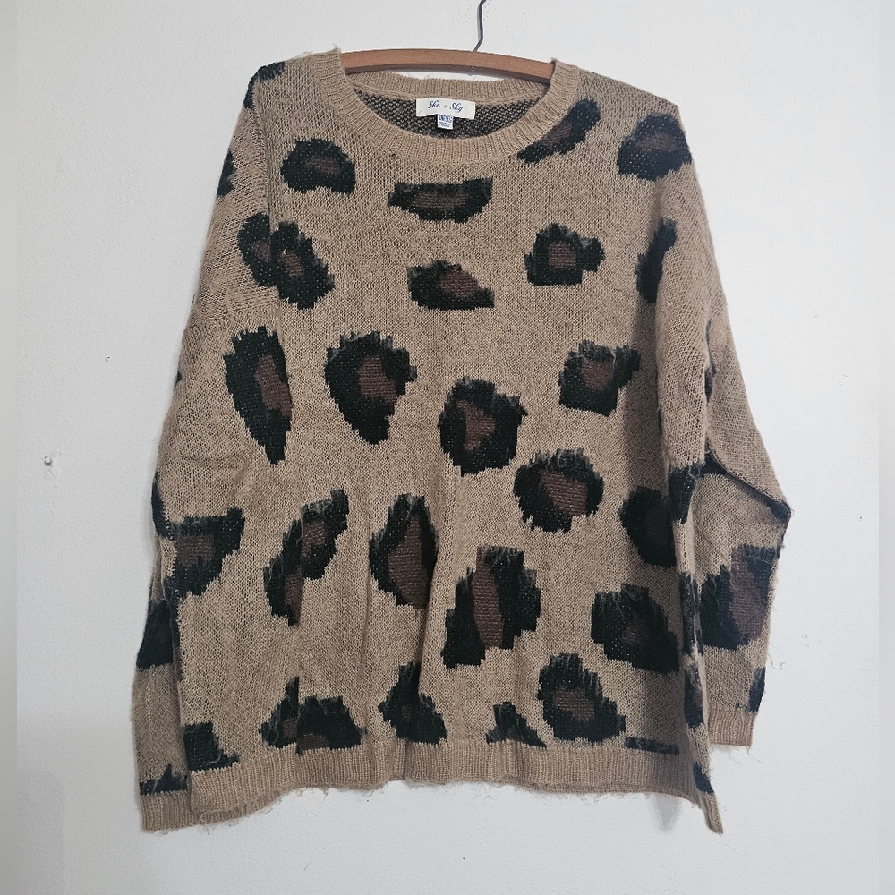 Boutique She + Sky Leopard Oversized Sweater One Size Brown Tan